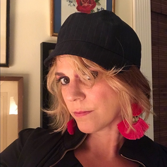 Meet your Posher, Sophie - Picture 6 of 7